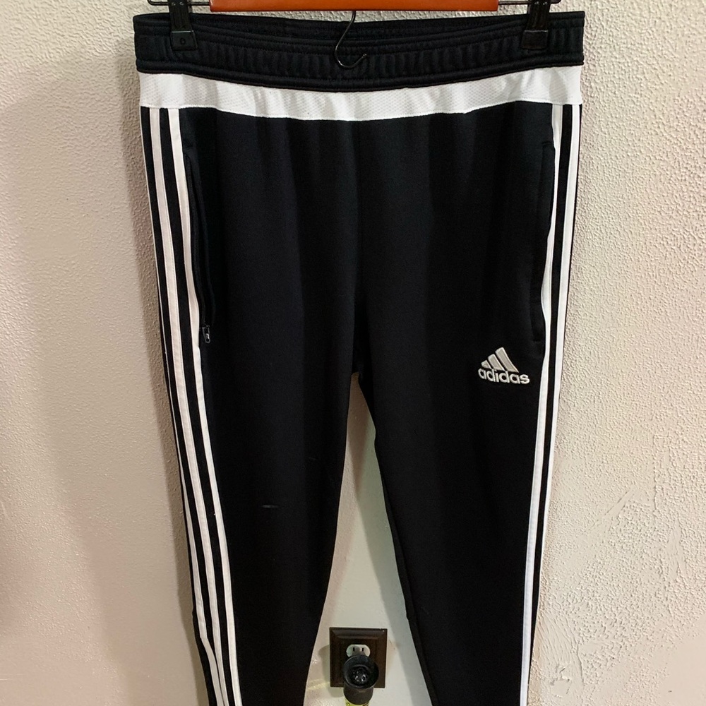 Adidas joggers
